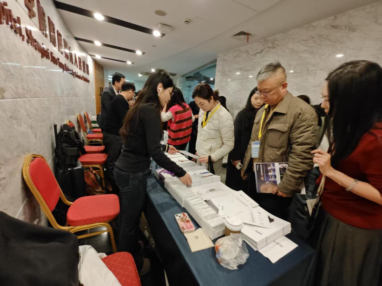 上海九院激光美容学习班 | 焕影光子聚焦全身年轻化,学术氛围拉满!活动现场图片 5